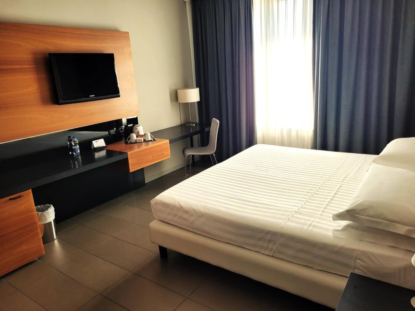 Cosmopolitan Hotel Civitanova Marche Kültér fotó